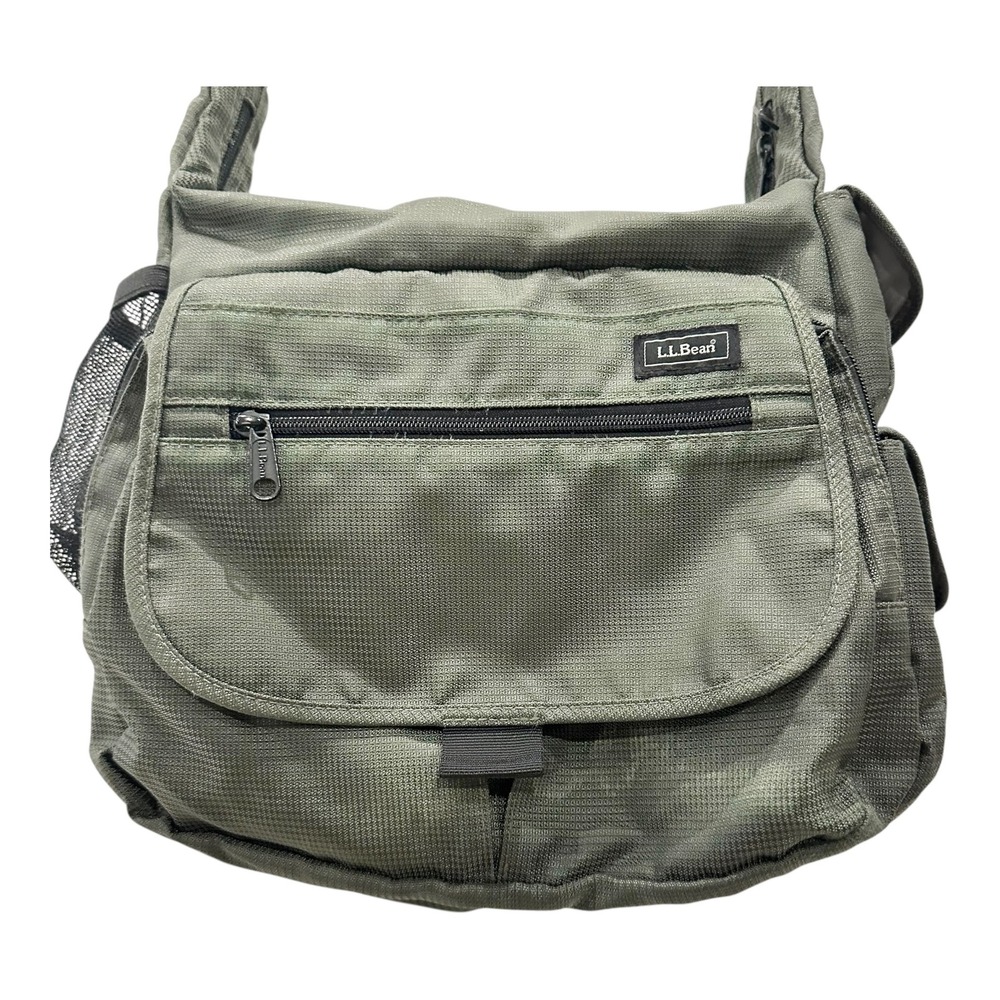 LL Bean Olive Green Ripstop Nylon Crossbody Messenger Bag Travel Outdoors